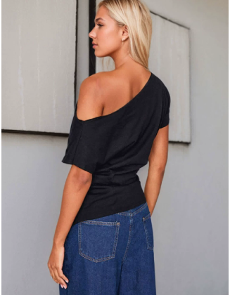 Asymmetric neckline T-shirt