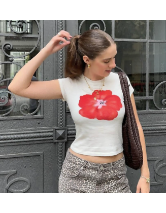 Fashion graphic T-shirt