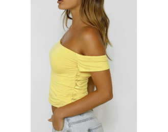 Raglan sleeve T-shirt
